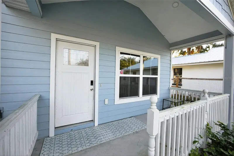 3633 Main St, FL