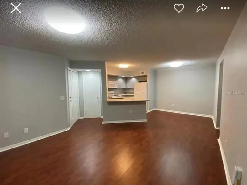4532 Commander Dr #2122, FL
