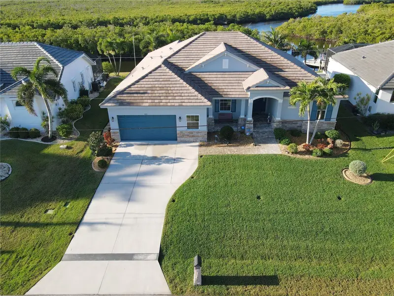 613 Macedonia Dr, FL