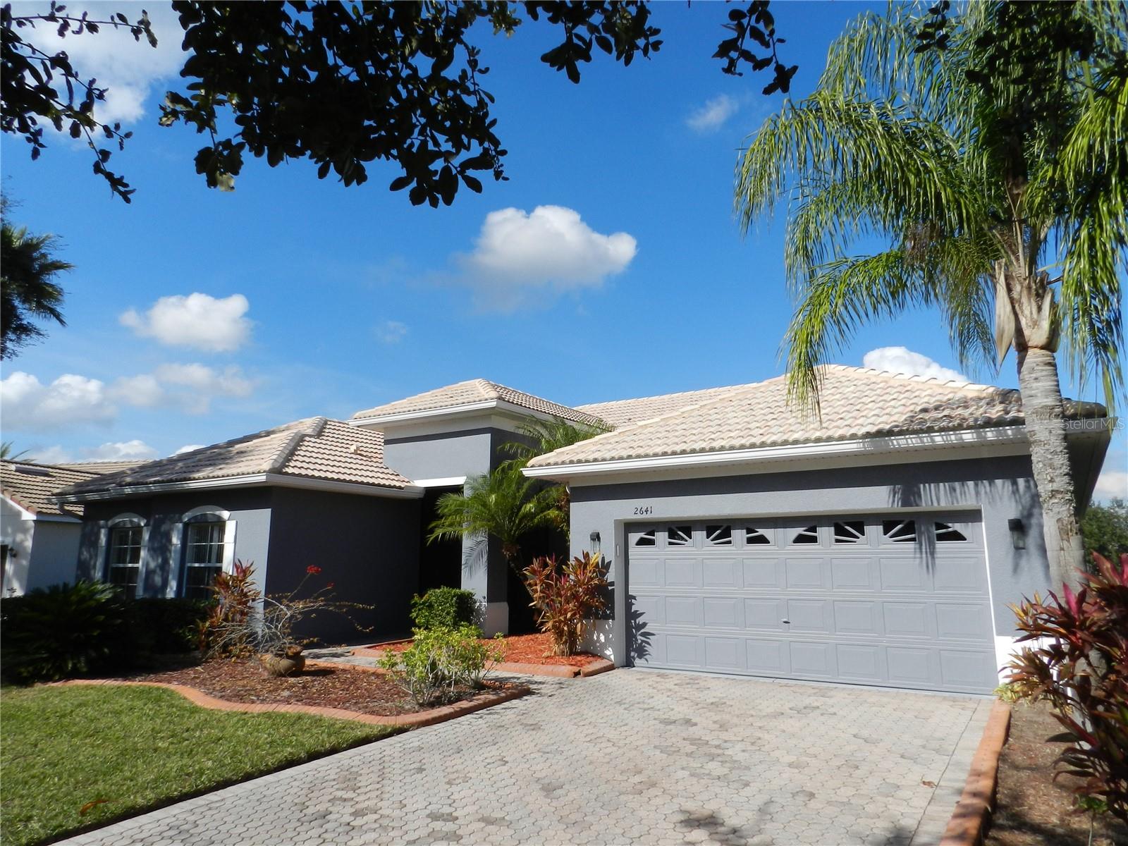 2641 Meadow View Ct, FL