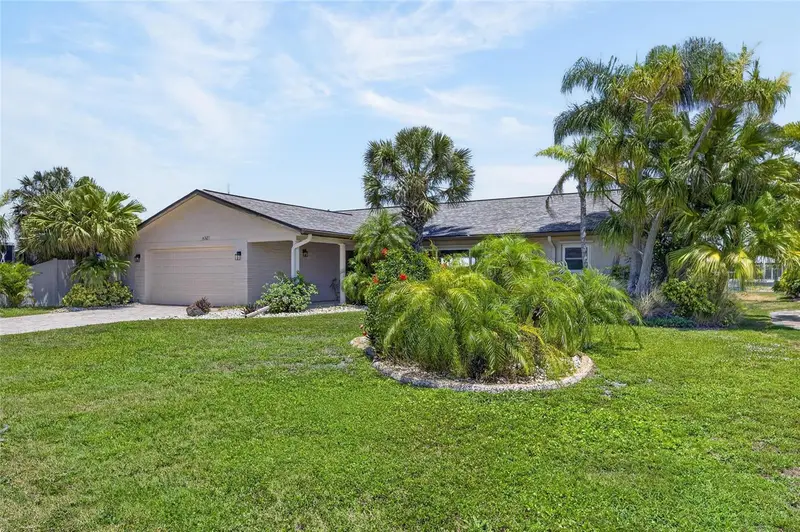 6307 Cottonwood Ln, FL