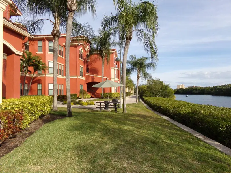 2713 Via Murano #239, FL