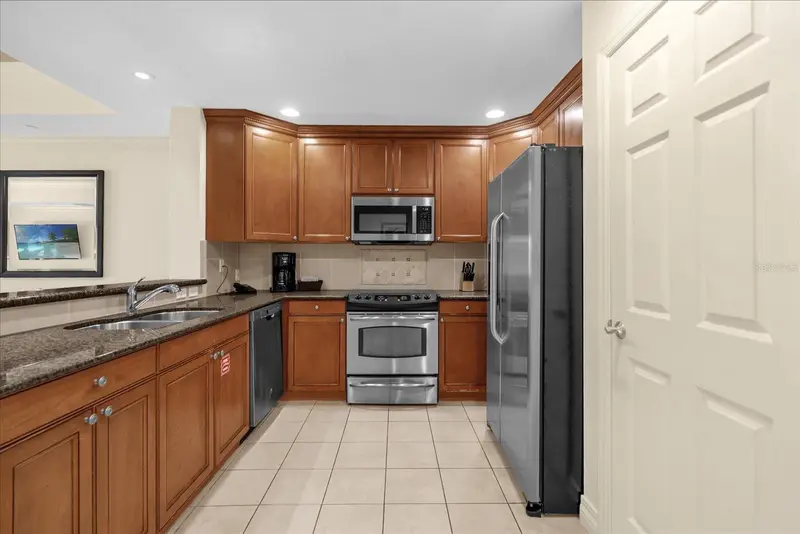 7662 Whisper Way #103, FL