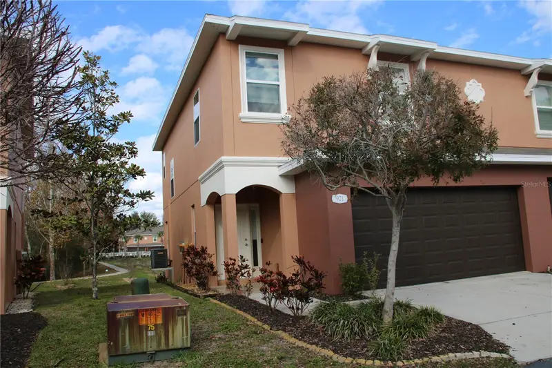 971 Celtic Cir, FL