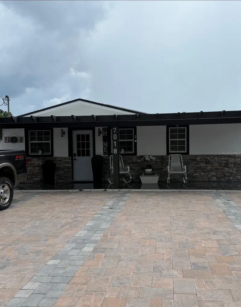 7018 N Hale Ave, FL