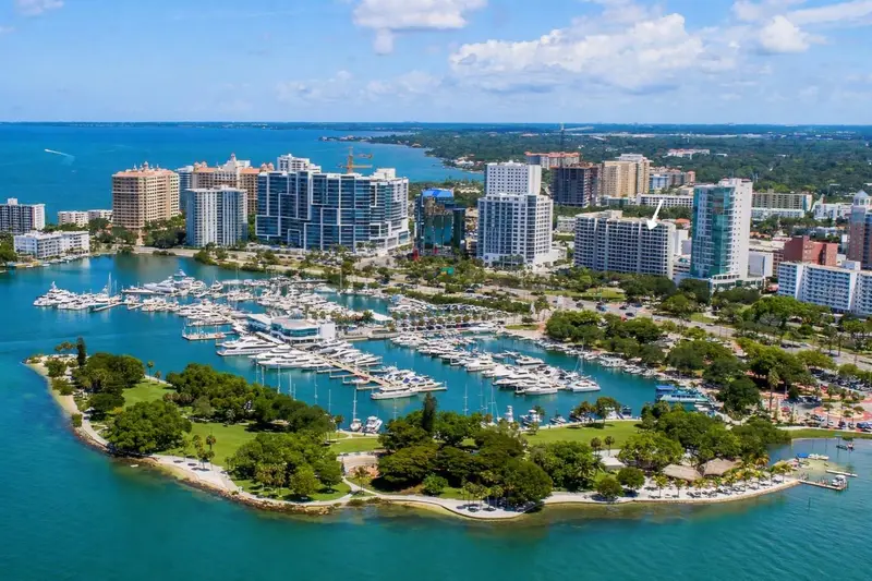 1255 N Gulfstream Ave #1407, FL