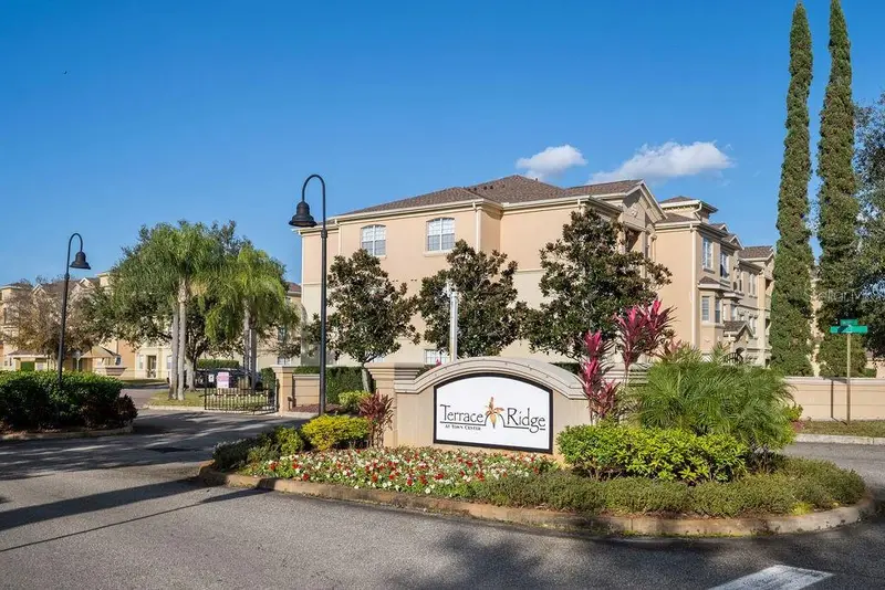 302 Terrace Ridge Cir #302, FL