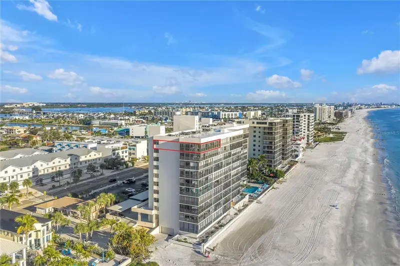 15462 Gulf Blvd #1006, FL