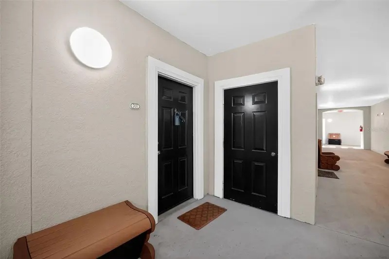 8290 W Gate Pkwy #707, FL