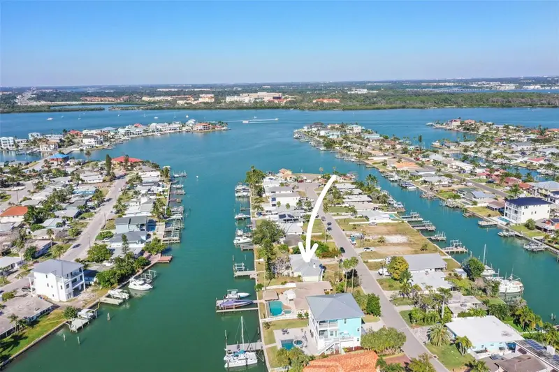 Madeira Beach pending