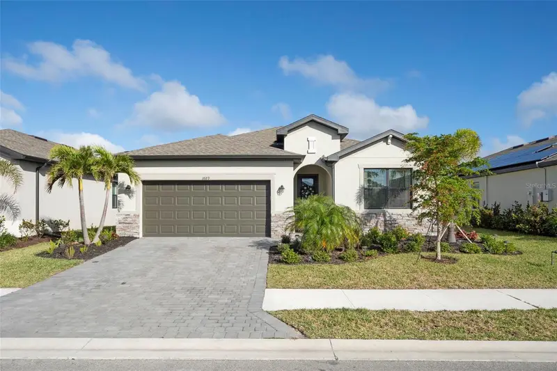 1889 Saddlewood Cir, FL
