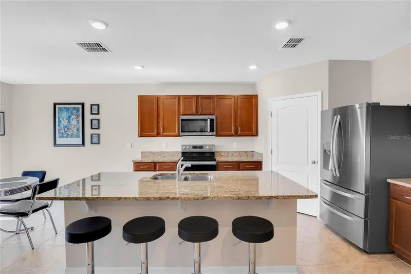 204 Inman Blvd, FL