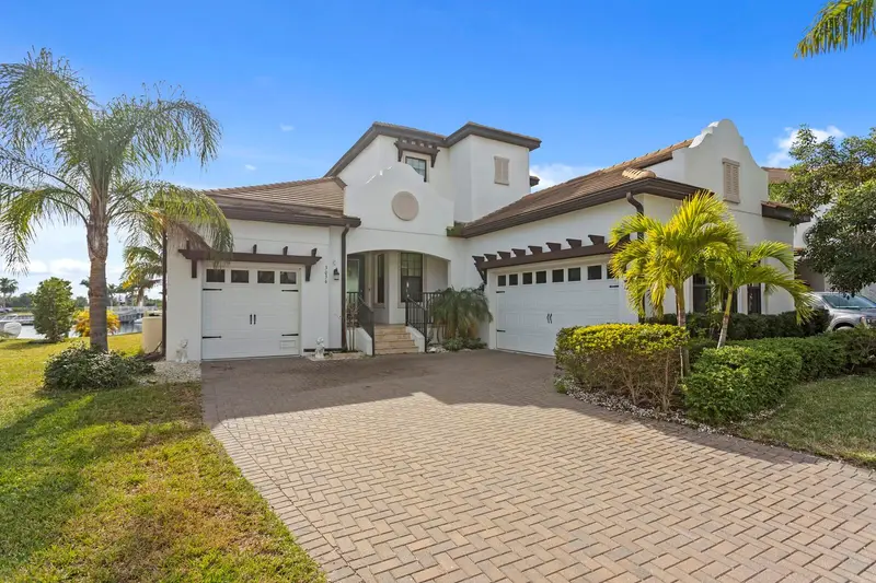 3036 Christophers Watch Ln, FL