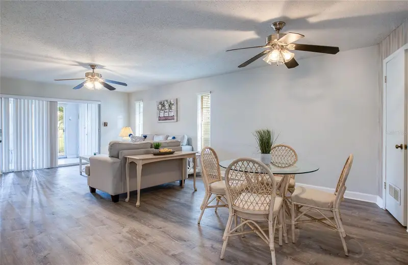 2206 Cordova Grn, FL