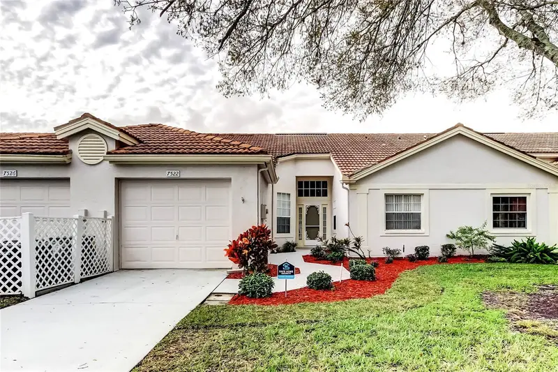 7522 Mediterranean Ct, FL