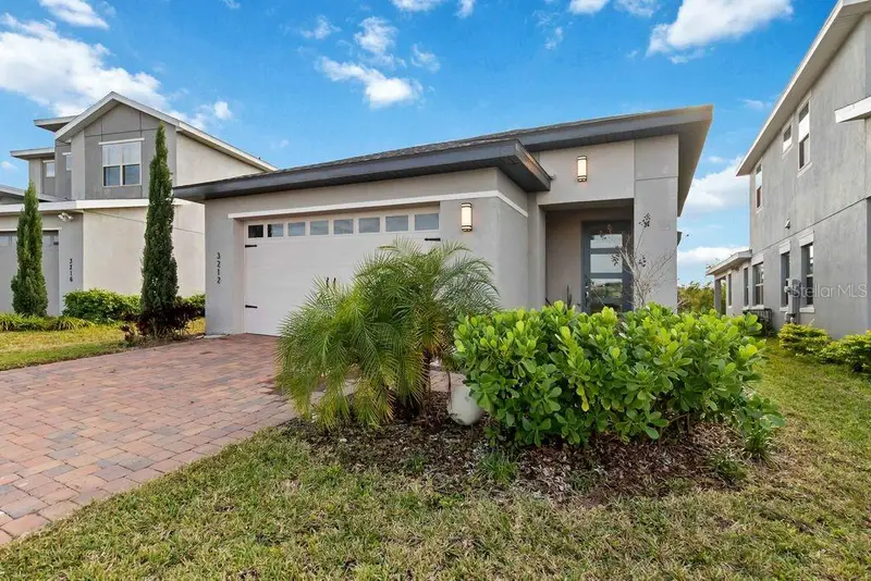 3212 Oxbow Ct, FL