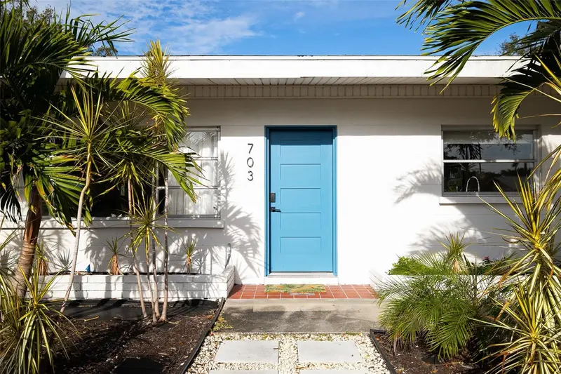 703 Whitfield Ave, FL