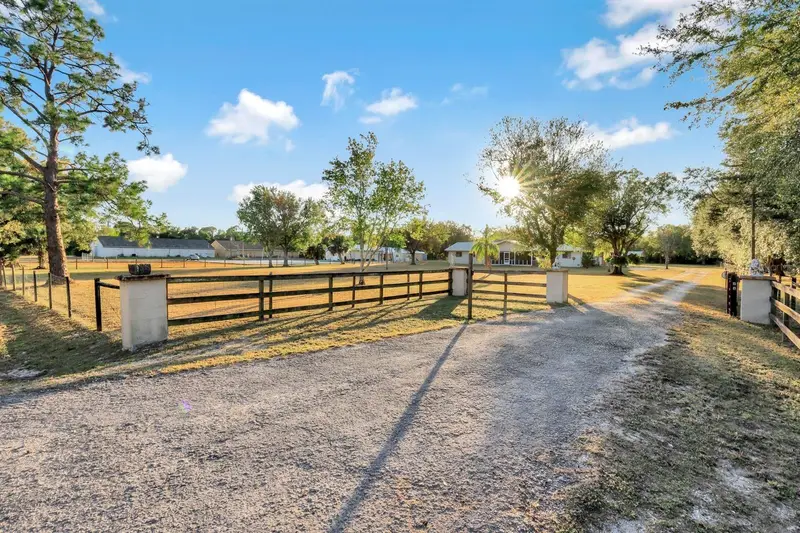 16321 Slater Rd, FL