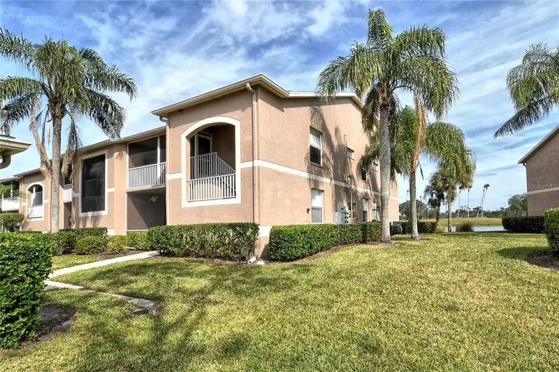 5251 Mahogany Run Ave #526, FL
