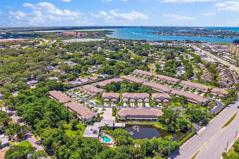 11158 Kapok Grand Cir, FL