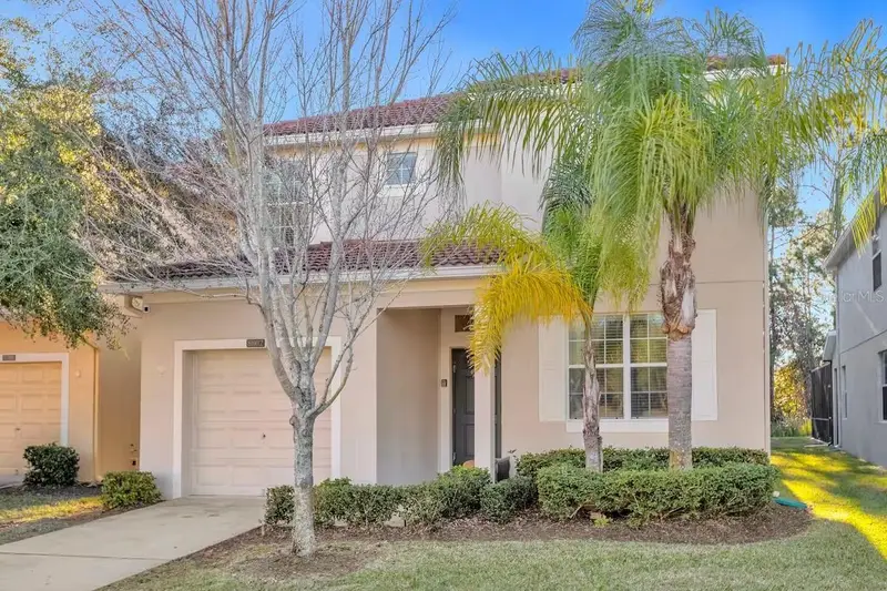 8802 Bamboo Palm Ct, FL
