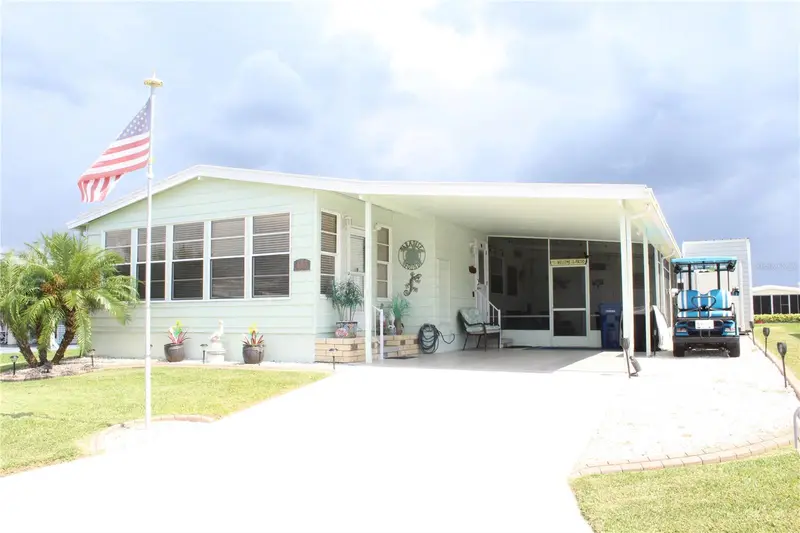 4415 14th St E, FL