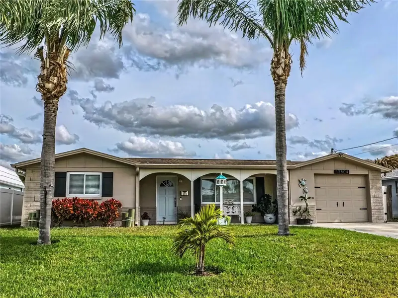 12804 2nd Isle, FL