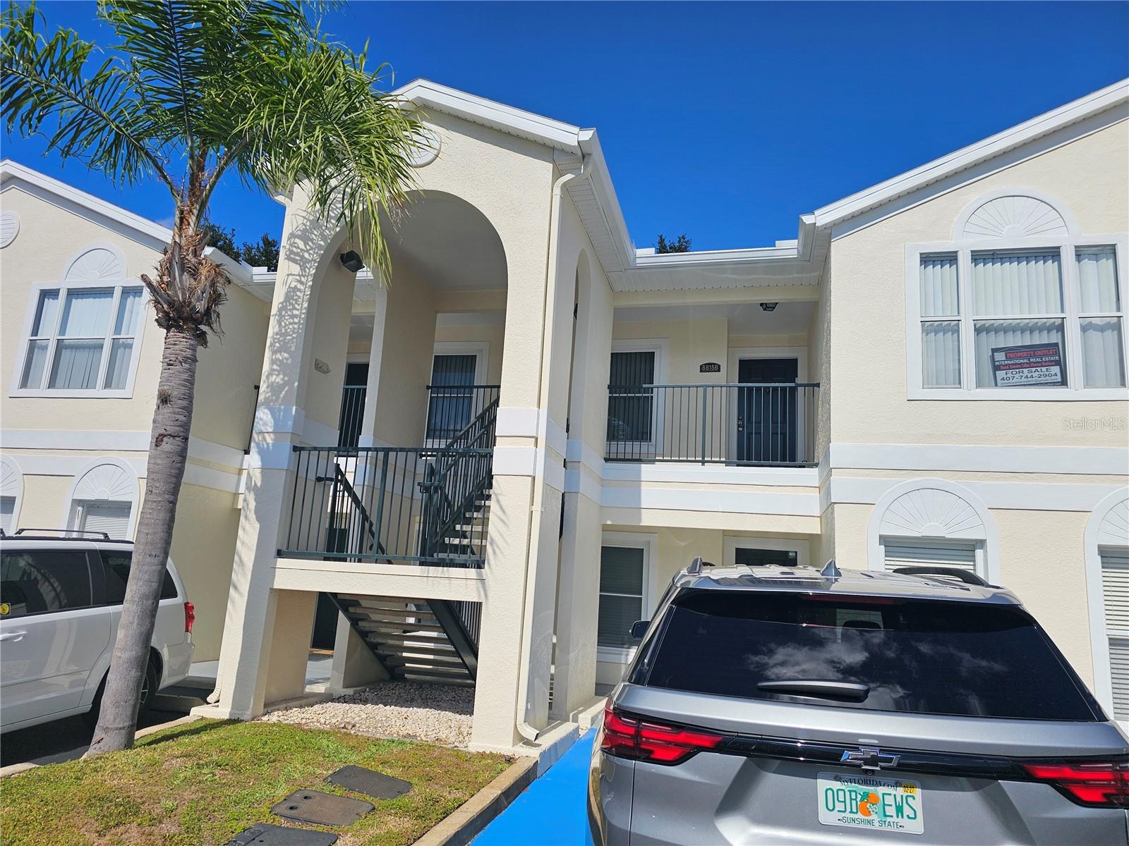8815 Grand Palms Cir #B, FL
