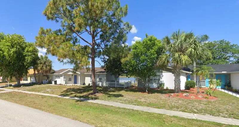 957 Florida Pkwy, FL