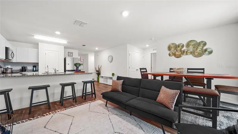 4236 Garbett Ter, FL