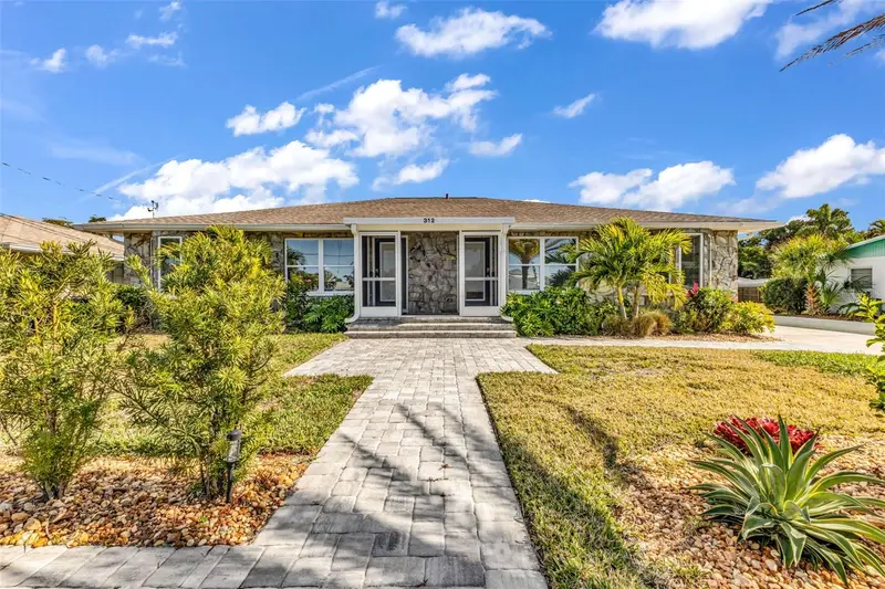 312 Bayshore Rd, FL
