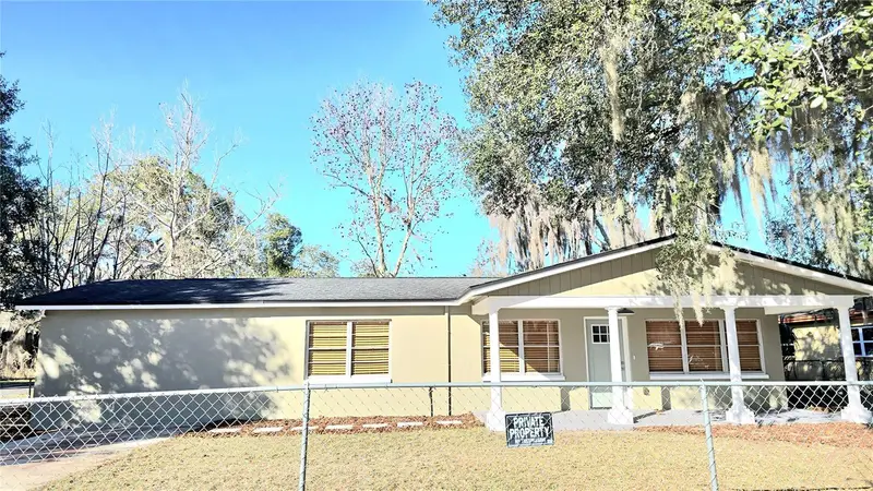 1504 Se 12th Place, FL