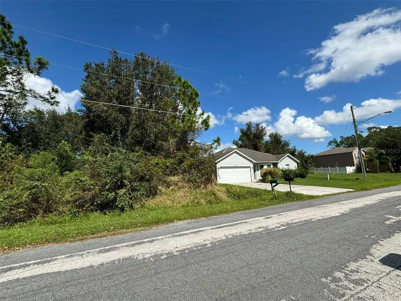 310 Cardiff Drive, FL