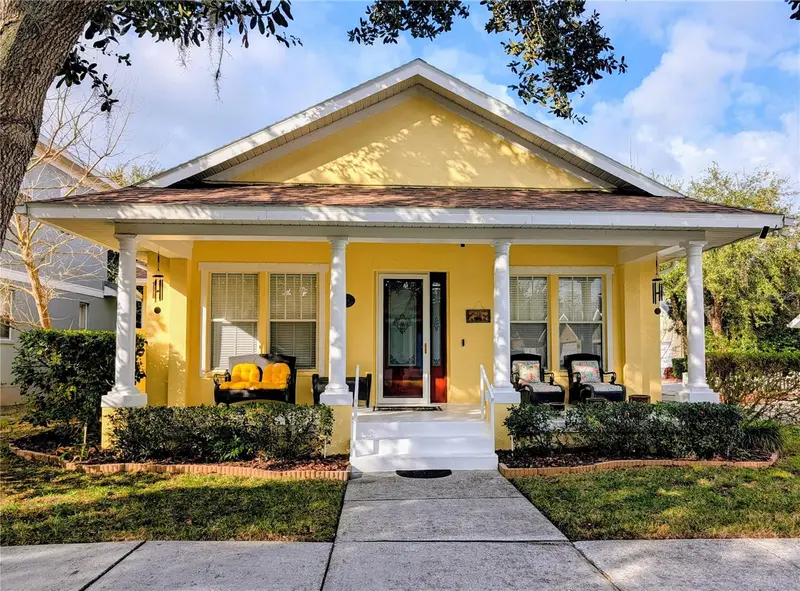 3639 Hurston St, FL