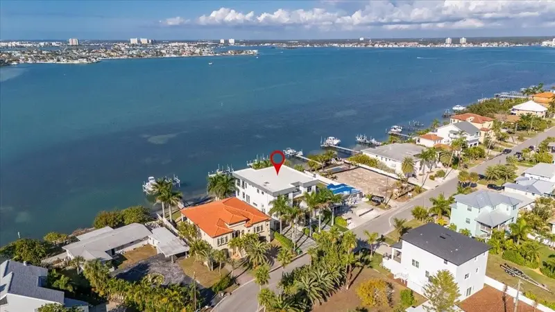 1320 Boca Ciega Isle Dr, FL
