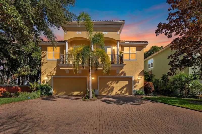 144 Banyan Bay Dr, FL