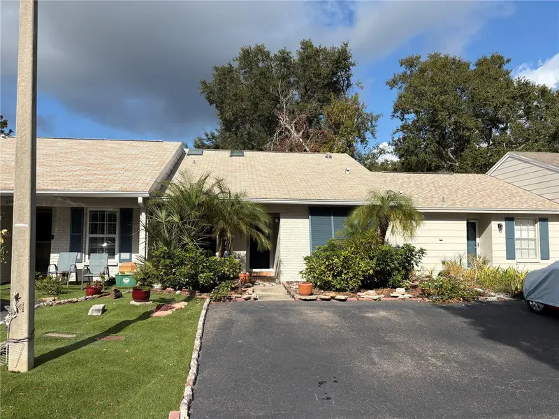 317 Plymouth St, FL