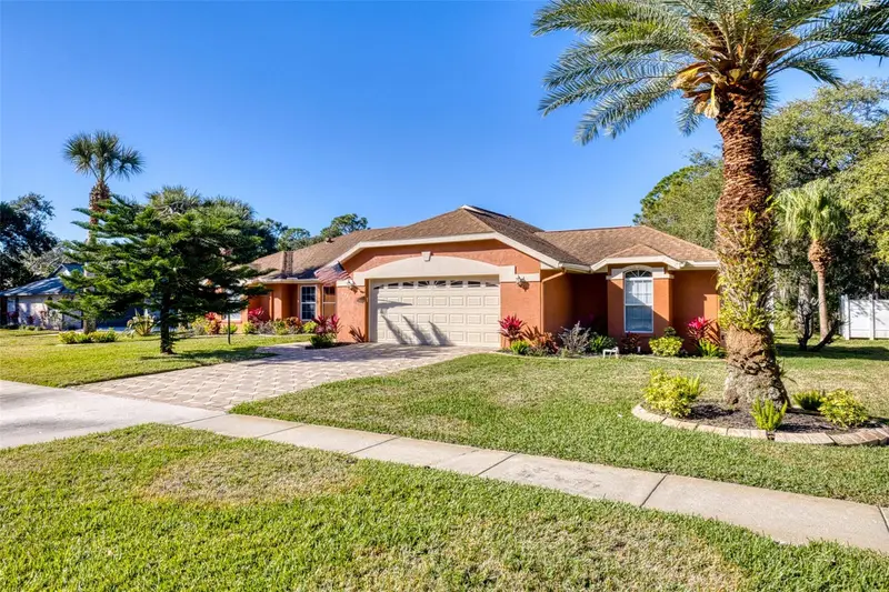5950 Broken Bow Ln, FL
