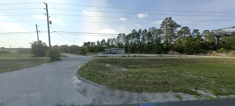 16836 Us Highway 19, FL