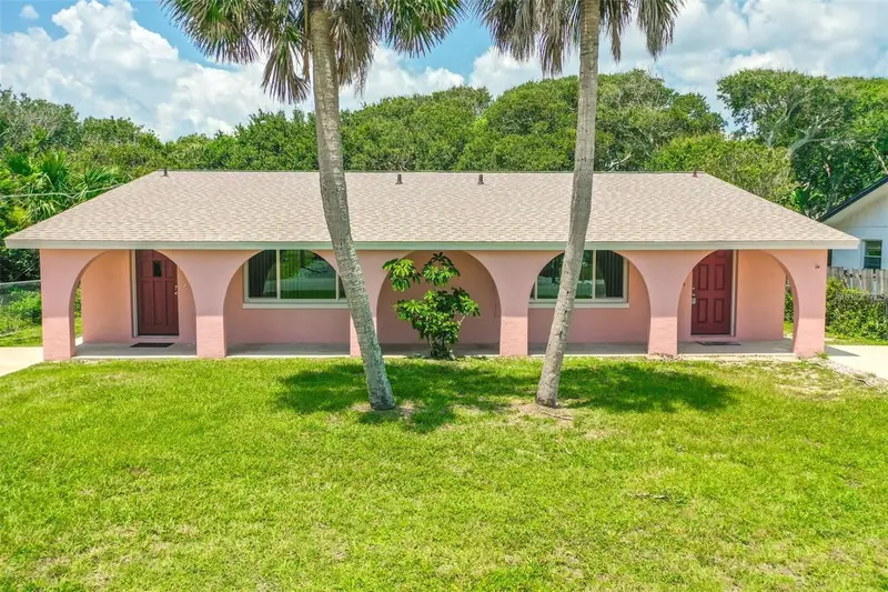 2258 S Daytona Ave #B, FL