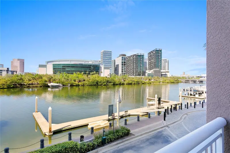 371 Channelside Walk Way #17, FL