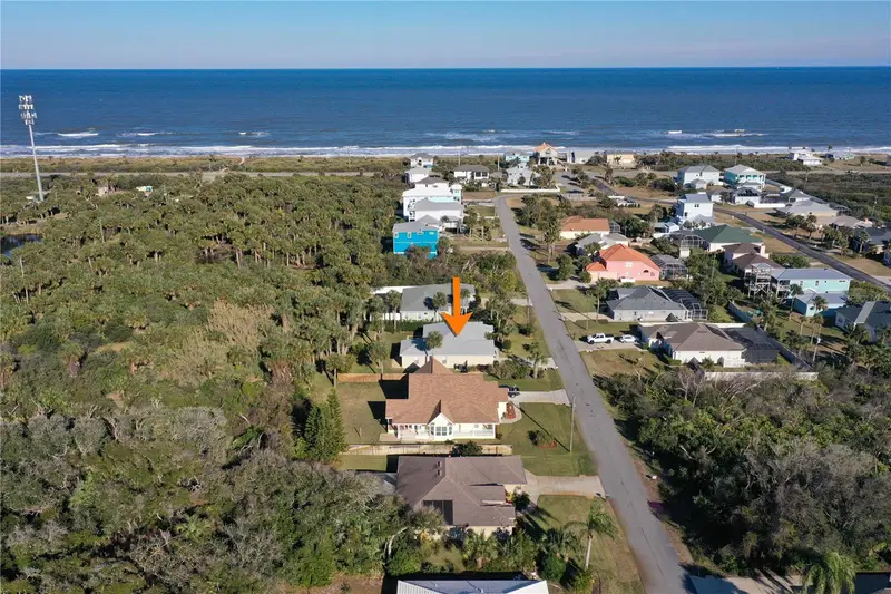 19 Deerwood St, FL