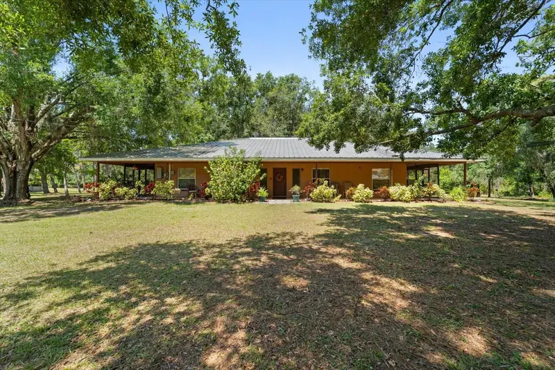 13719 Seminole Trl, FL