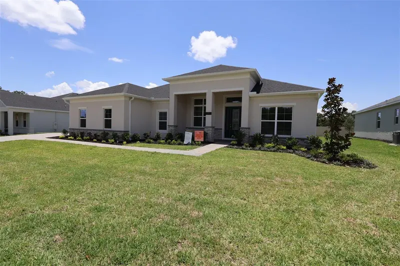 3811 Wolves Creek Pl, FL