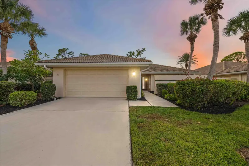 717 Carnoustie Ter #9, FL