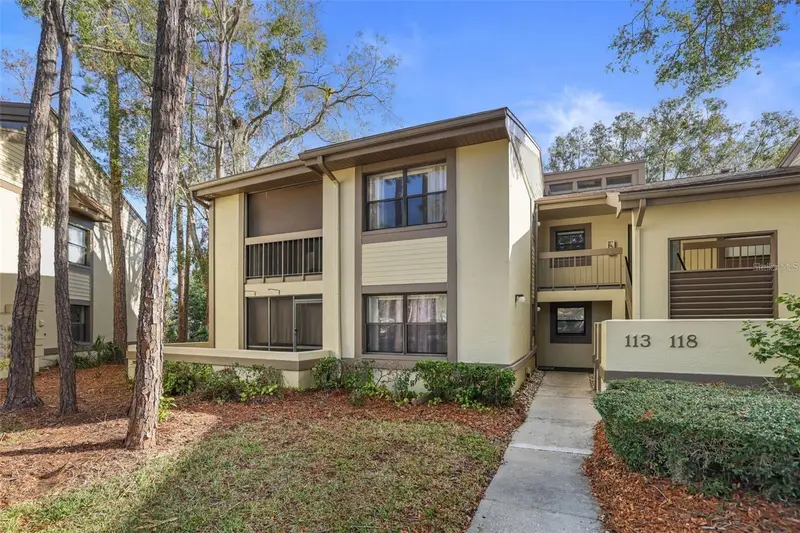 113 Woodlake Wynde #19, FL