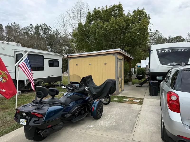 2845 Ne 104th Ave, FL