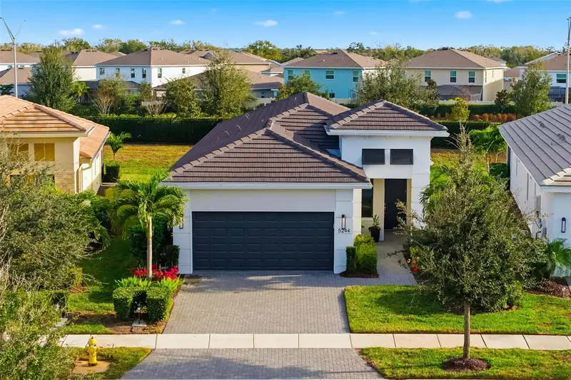 5244 Barnett Cir, FL