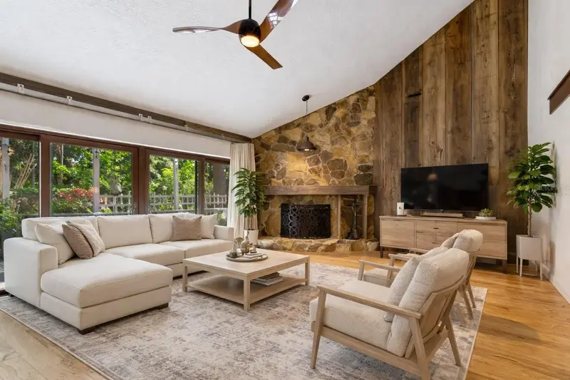 401 Old Mill Pond Rd, FL