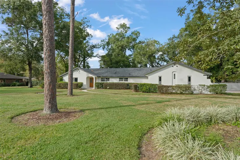 1209 Roxboro Rd, FL
